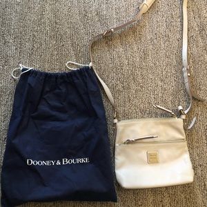 Dooney & Bourke crossbody bag
